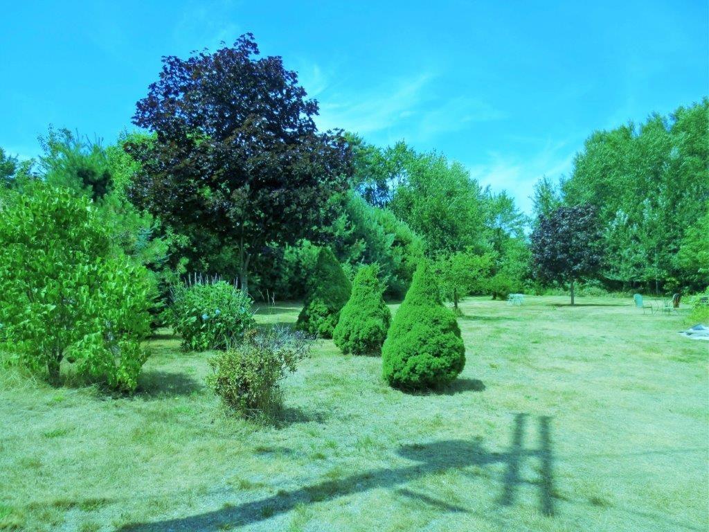 24 Ocean View Road Scarborough, ME 04074 - Photo 6 of 29 Side Yard