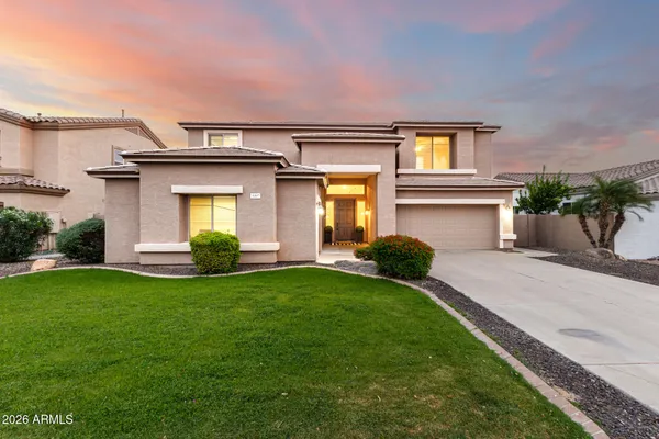 $675,000 | 3267 East Maplewood Street, Gilbert, AZ 85297