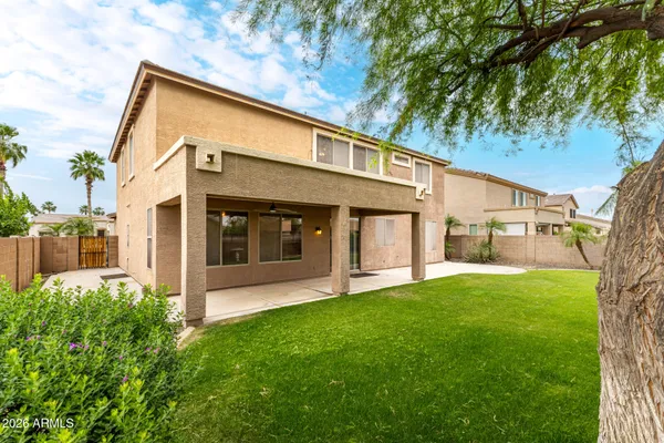 $675,000 | 3267 East Maplewood Street, Gilbert, AZ 85297
