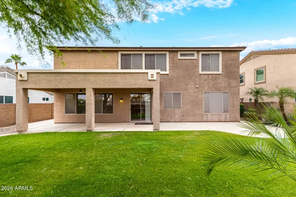 $675,000 | 3267 East Maplewood Street, Gilbert, AZ 85297