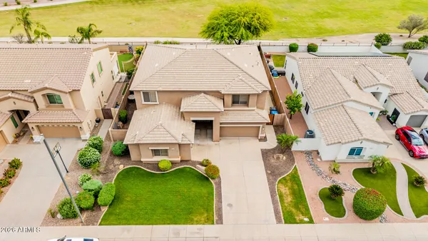 $675,000 | 3267 East Maplewood Street, Gilbert, AZ 85297