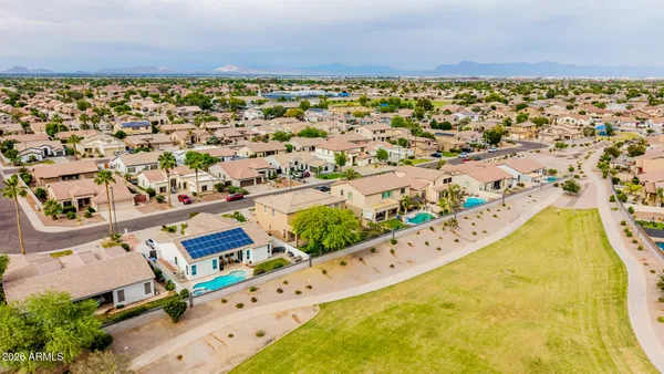 $675,000 | 3267 East Maplewood Street, Gilbert, AZ 85297