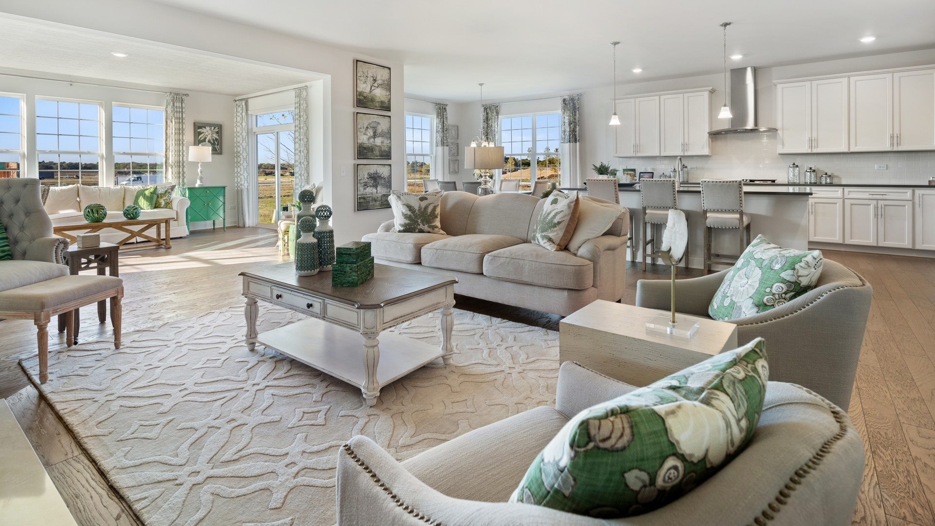 3635 Emerald Road Elgin, IL 60124 - Photo 4 of 37