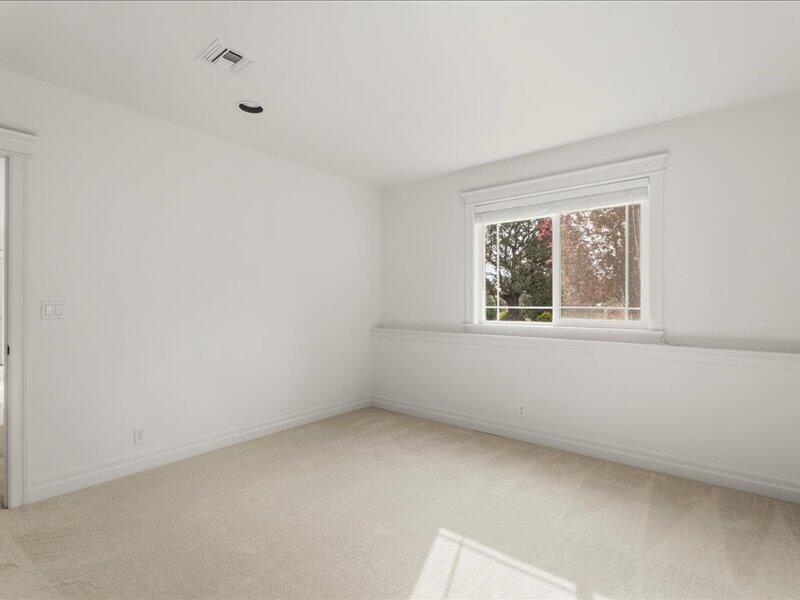 1747 Turnstone Road Redmond, OR 97756 - Photo 39 of 96