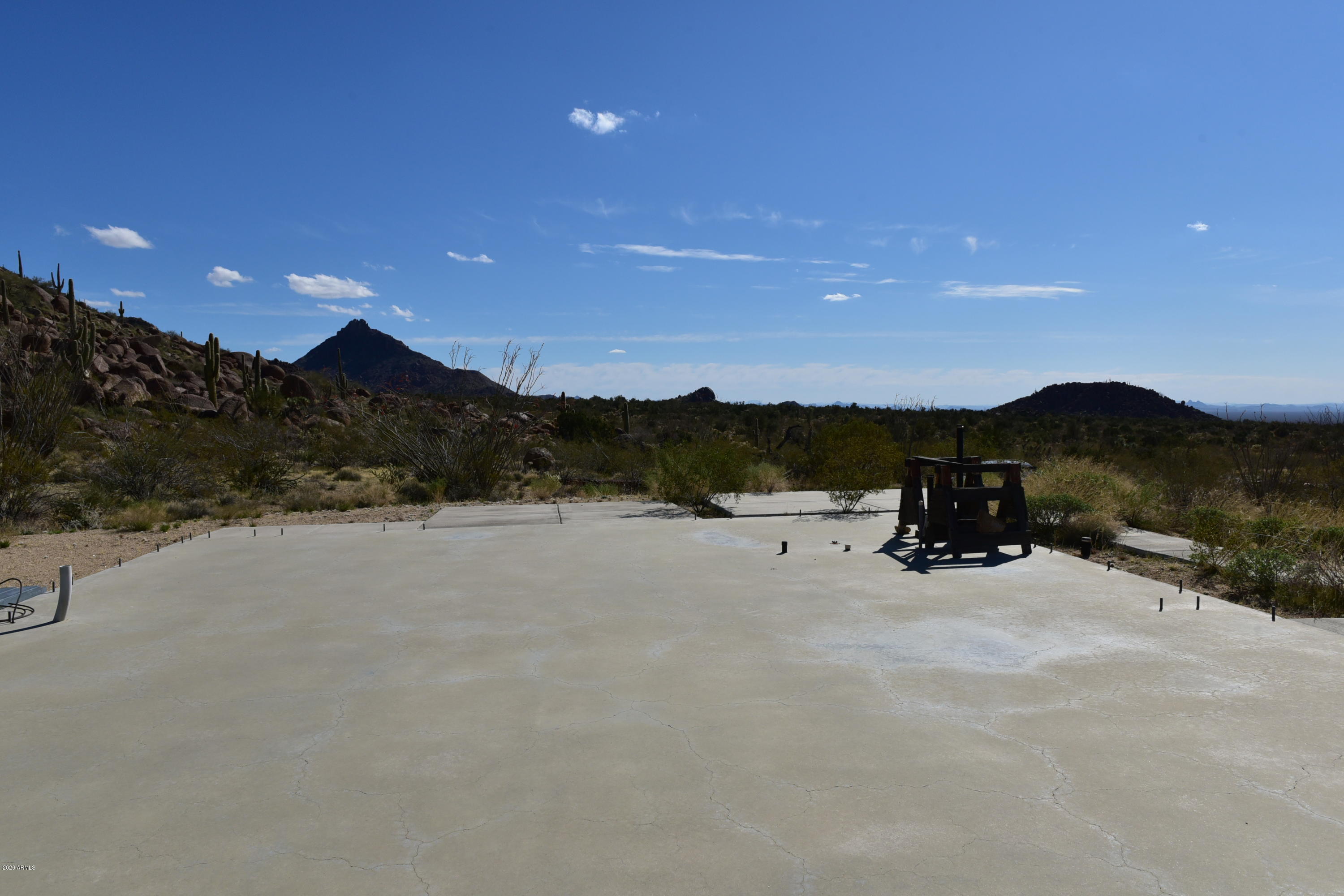 5630 East Mccoy Road Yucca, AZ 86438 - Photo 1 of 64 5630 E MCCOY RD