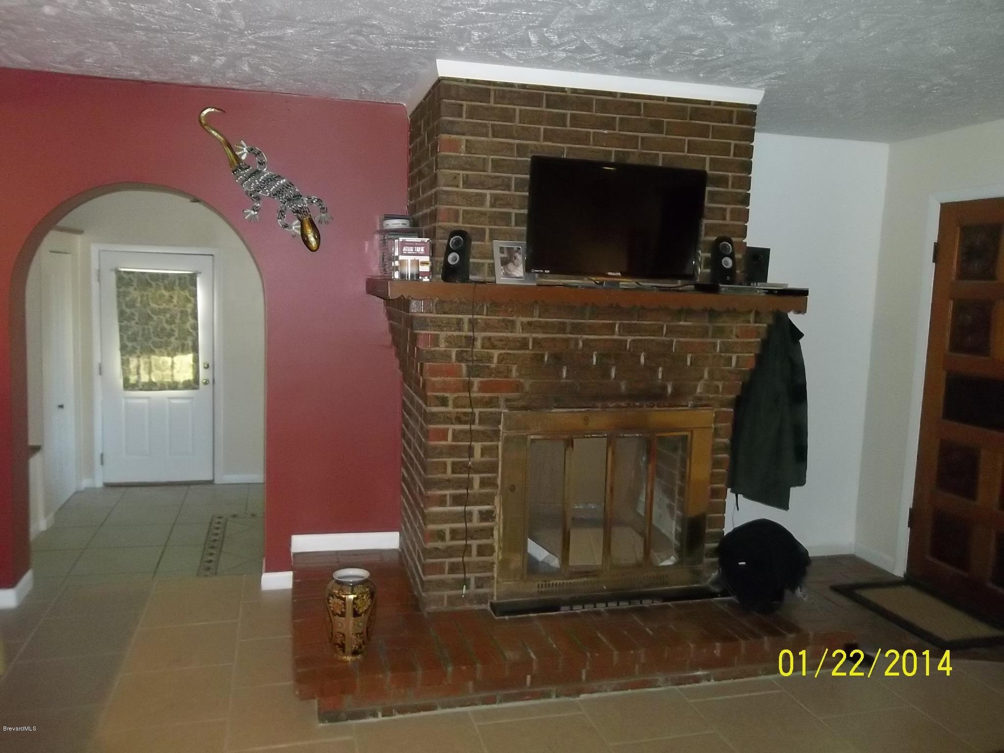 4041 Mullens Road Mims, FL 32754 - Photo 4 of 27 Fireplace