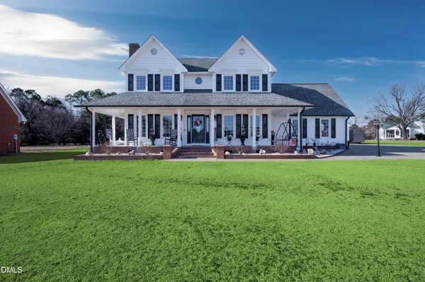 $579,999 | 24 Clubhouse Drive, Dunn, NC 28334