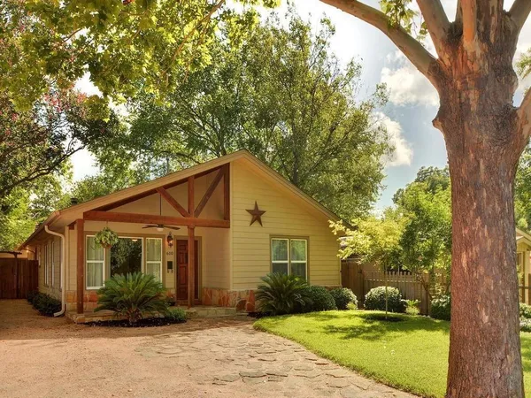 $4,500 | 610 West N Loop Boulevard, Austin, TX 78751