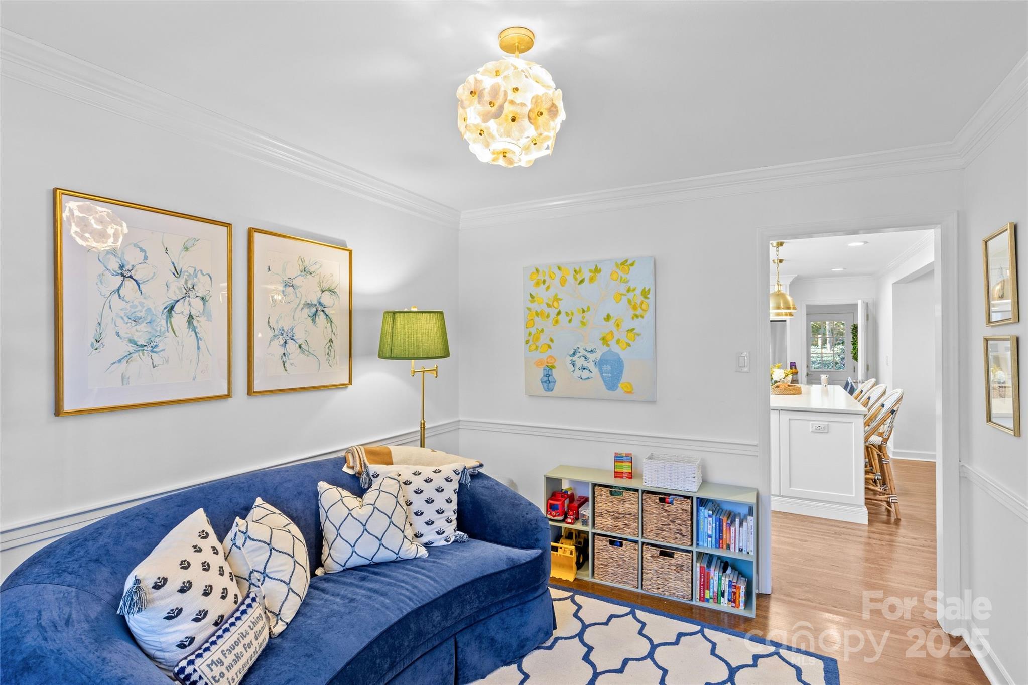 7526 Whistlestop Road Charlotte, NC 28210 - Photo 10 of 42 a living room with furniture and a table