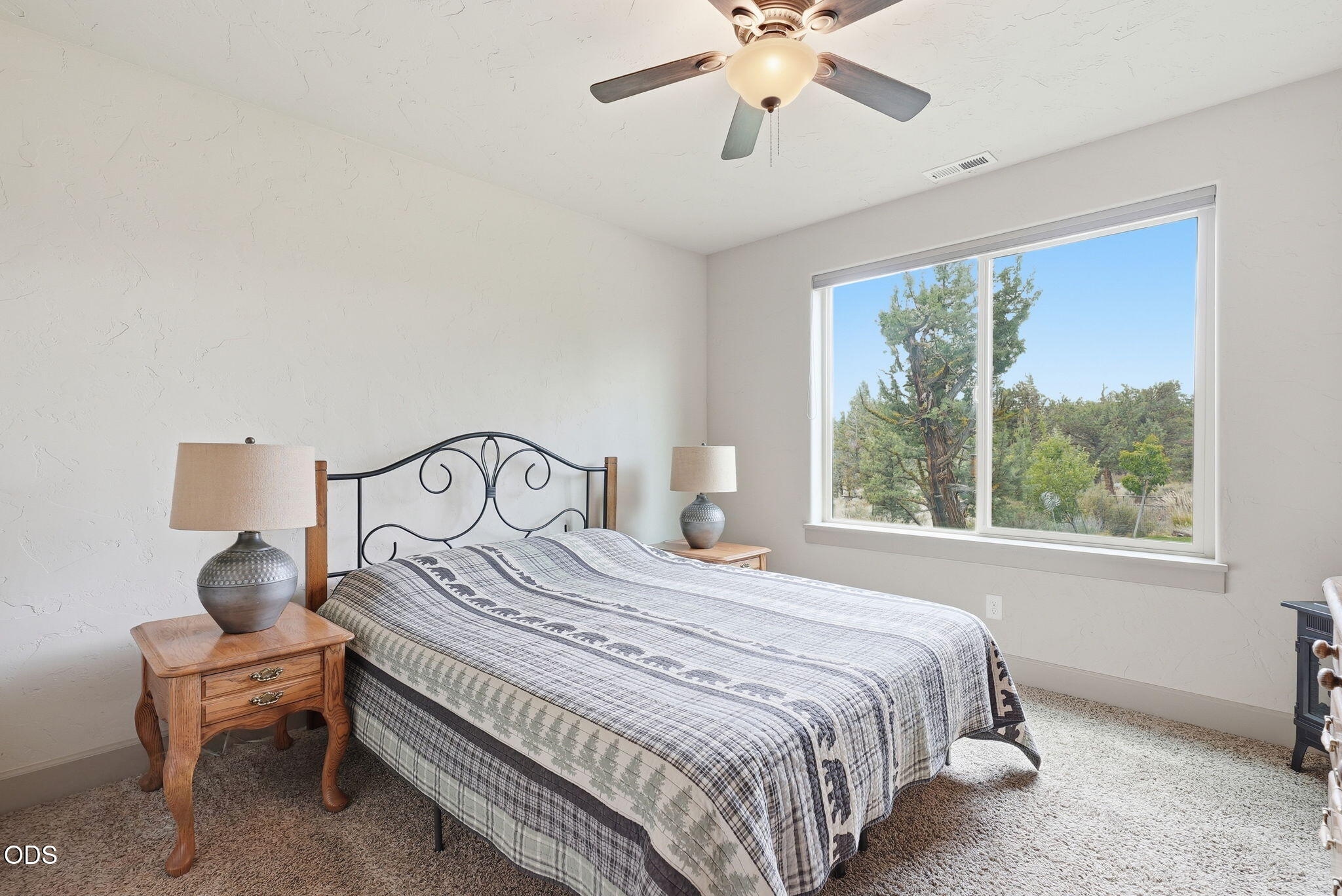 67295 Gist Road Bend, OR 97703 - Photo 31 of 57