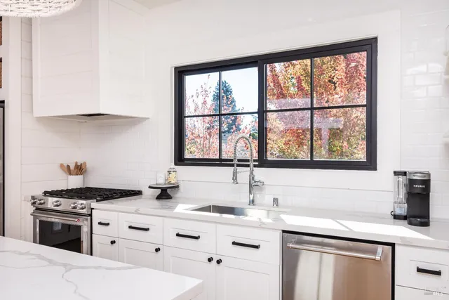 $1,189,000 | 576 Patchett Street, Napa, CA 94559