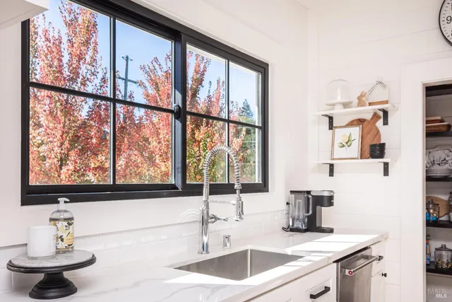 $1,189,000 | 576 Patchett Street, Napa, CA 94559