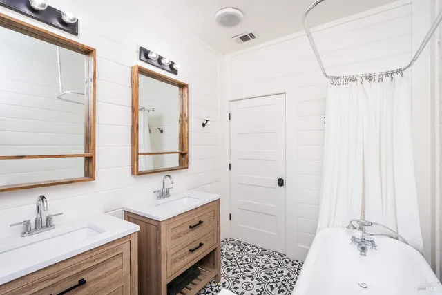 $1,189,000 | 576 Patchett Street, Napa, CA 94559