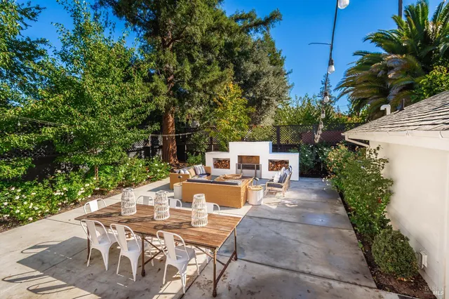 $1,189,000 | 576 Patchett Street, Napa, CA 94559