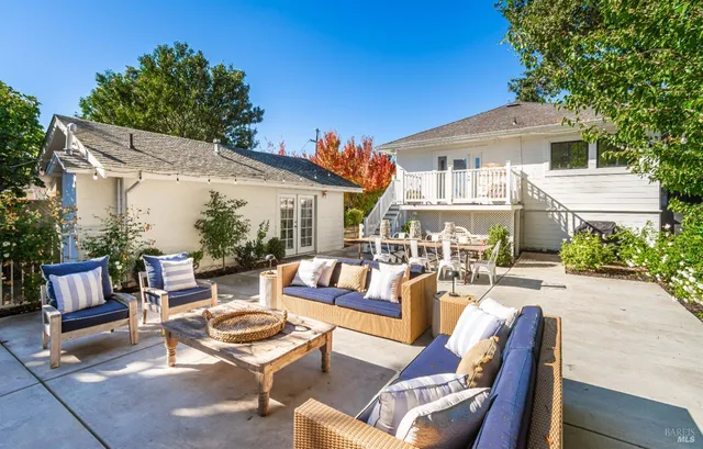 $1,189,000 | 576 Patchett Street, Napa, CA 94559