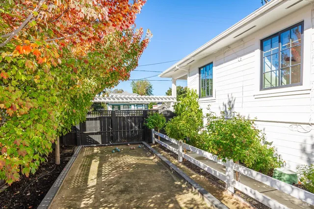 $1,189,000 | 576 Patchett Street, Napa, CA 94559