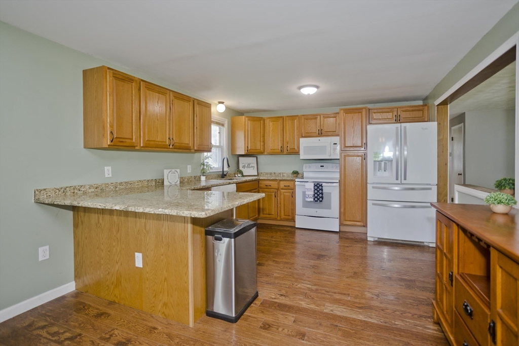 33 South Longyard Road Southwick, MA 01077 - Photo 10 of 40 Gallery Image 10