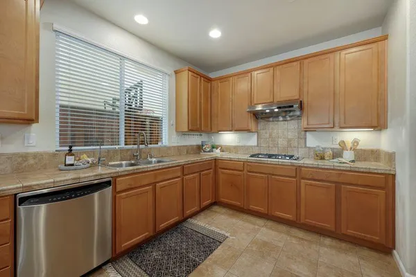 $660,000 | 946 Campfire Circle, Rocklin, CA 95765