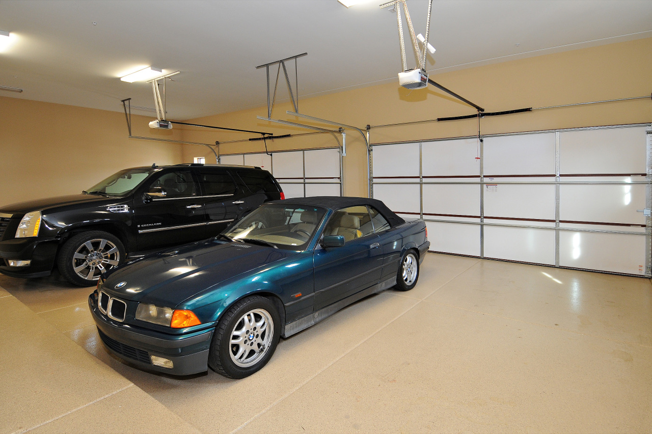 6274 North Cattletrack Road Scottsdale, AZ 85250 - Photo 31 of 31 Garage