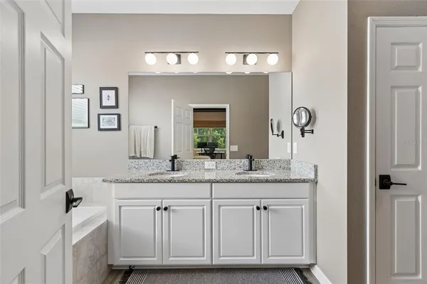 $575,000 | 18078 Romanesque Court, Spring Hill, FL 34610