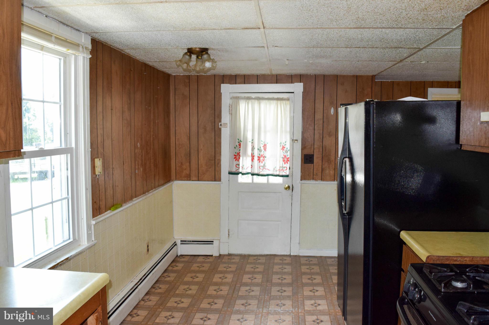21503 York Road Freeland, MD 21053 - Photo 6 of 26 Kitchen