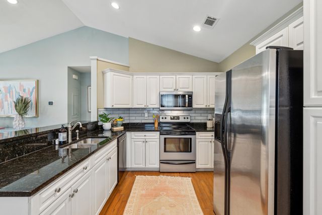 $597,500 | 8 Tovey Road, Charleston, SC 29407