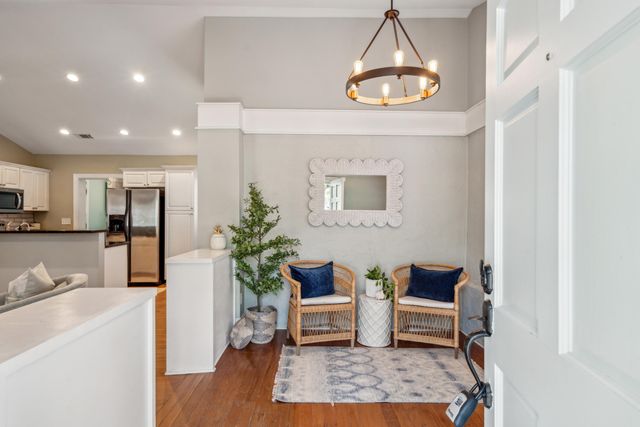 $597,500 | 8 Tovey Road, Charleston, SC 29407