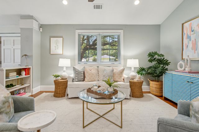 $597,500 | 8 Tovey Road, Charleston, SC 29407