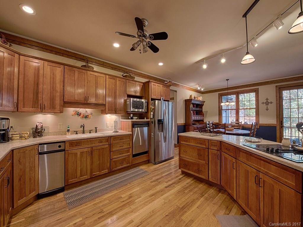 3650 Bald Creek Road Clyde, NC 28721 - Photo 14 of 25