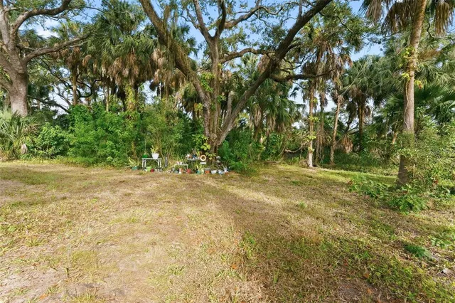 $1,800 | 8010 Riverview Drive, Riverview, FL 33578