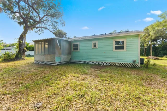 $1,800 | 8010 Riverview Drive, Riverview, FL 33578