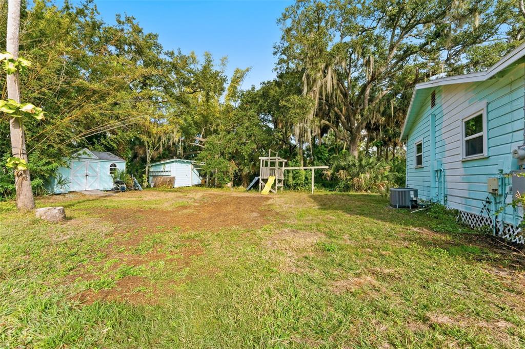 8010 Riverview Drive Riverview, FL 33578 - Photo 31 of 37