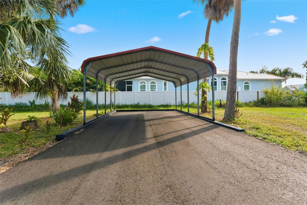 8010 Riverview Drive Riverview, FL 33578 - Photo 6 of 37