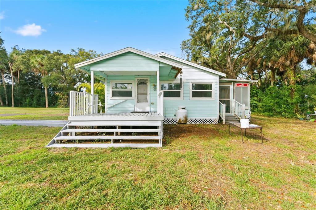 8010 Riverview Drive Riverview, FL 33578 - Photo 9 of 37