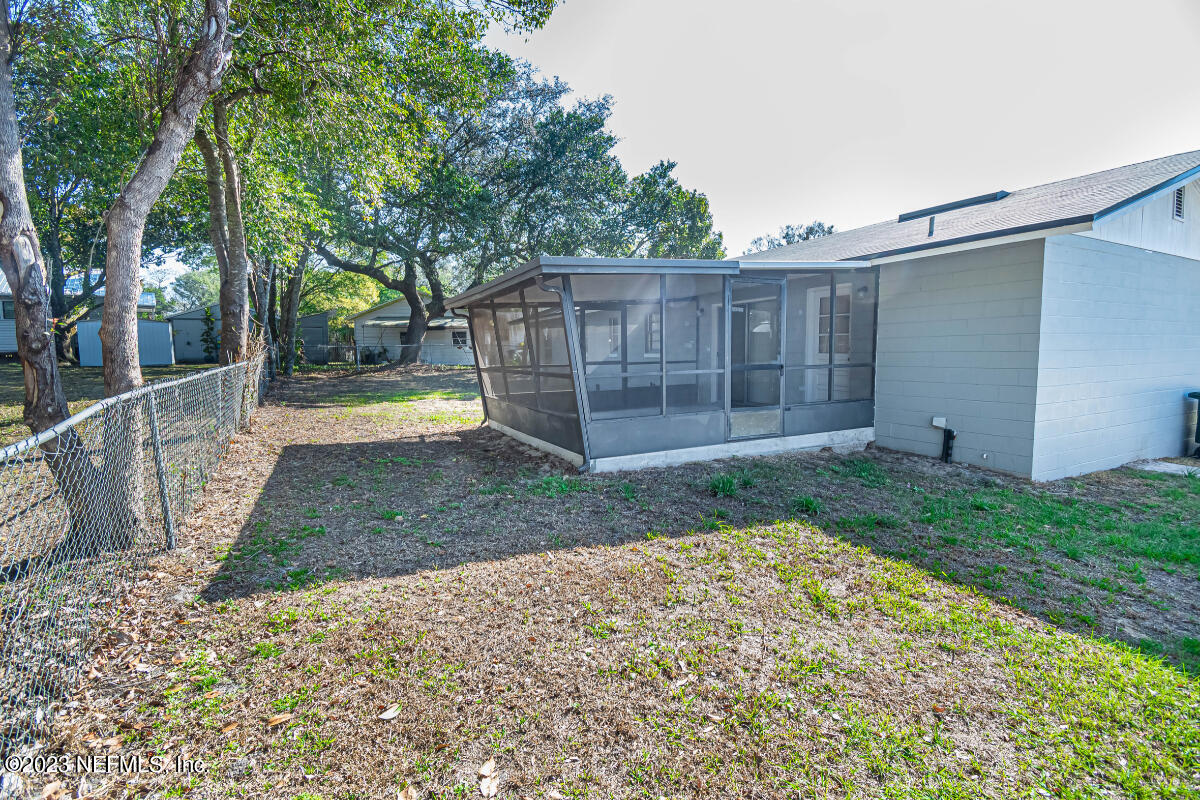 9995 Arnold Road Jacksonville, FL 32246 - Photo 10 of 43 Arnold Rd8