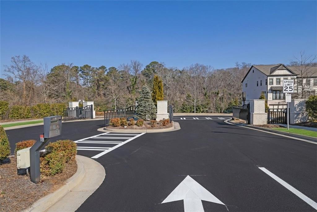 2376 Provence Park Way Decatur, GA 30033 - Photo 37 of 41 Gallery Image 37