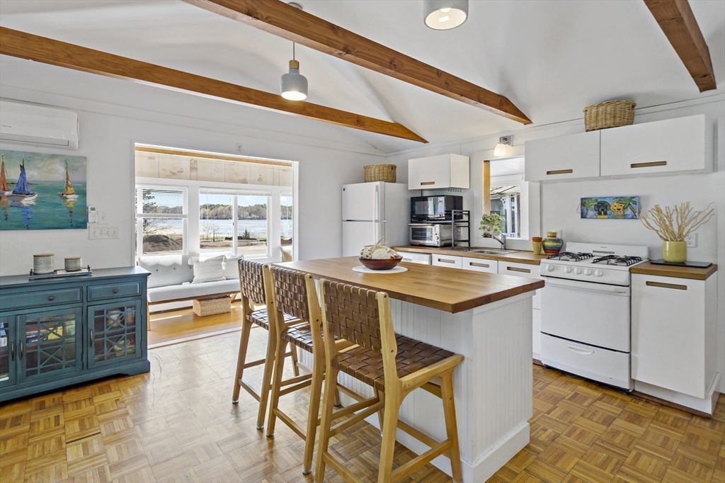 22-24 Follins Pond Road Dennis, MA 02660 - Photo 7 of 35
