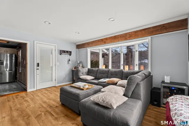 $295,000 | 354 Maple Avenue, Bristol, CT 06010