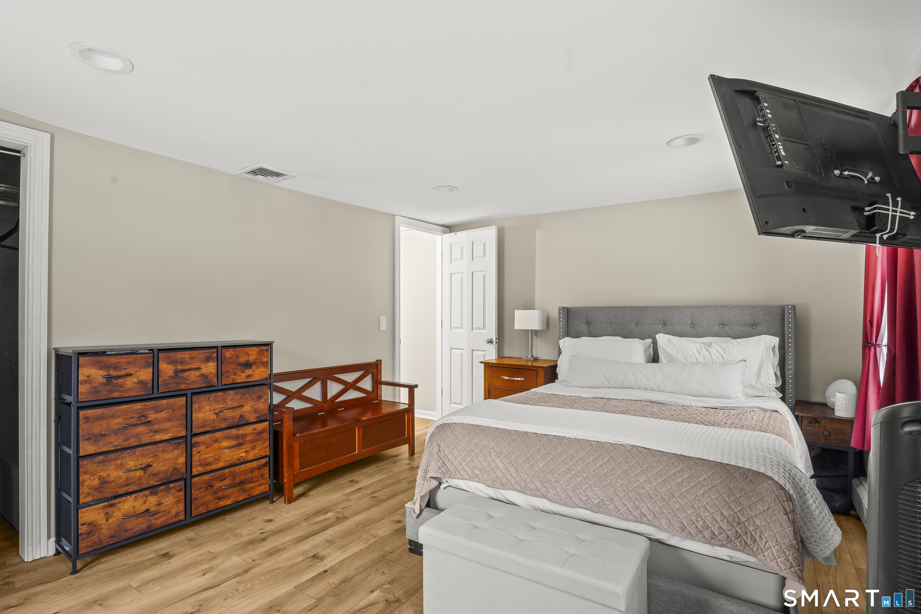 354 Maple Avenue Bristol, CT 06010 - Photo 28 of 34