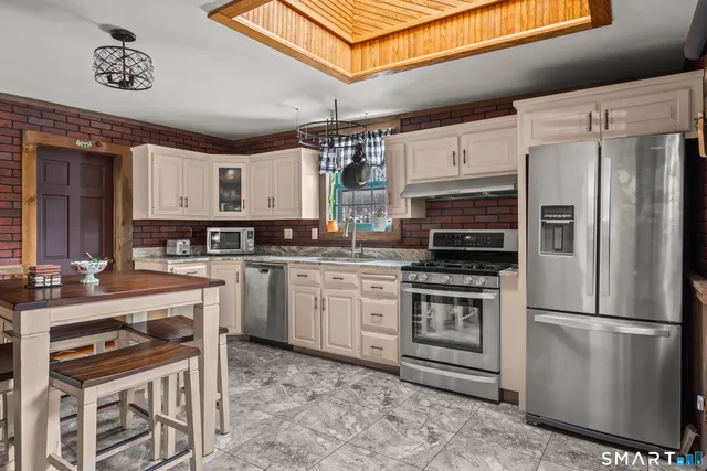 $295,000 | 354 Maple Avenue, Bristol, CT 06010