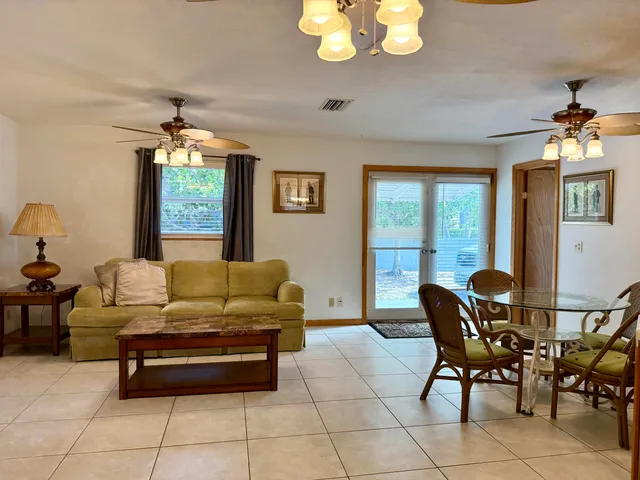 $2,150 | 14661 Highway 1, Unit 38, Juno Beach, FL 33408