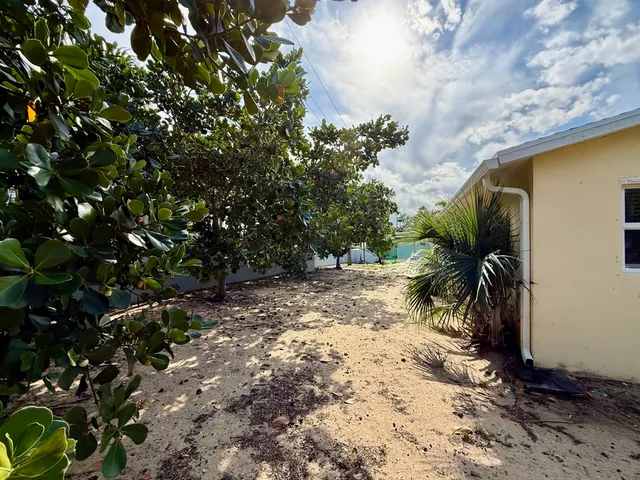 $2,150 | 14661 Highway 1, Unit 38, Juno Beach, FL 33408