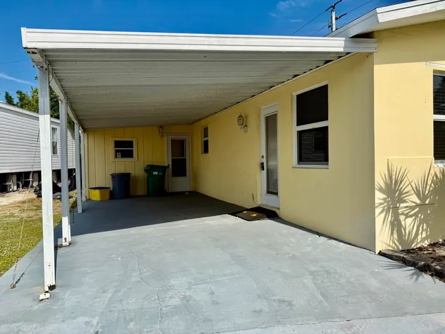 $2,150 | 14661 Highway 1, Unit 38, Juno Beach, FL 33408