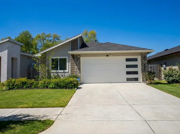 $2,650 | 12918 Wempe Way, Houston, TX 77047