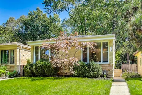 $599,900 | 419 Florence Avenue, Evanston, IL 60202