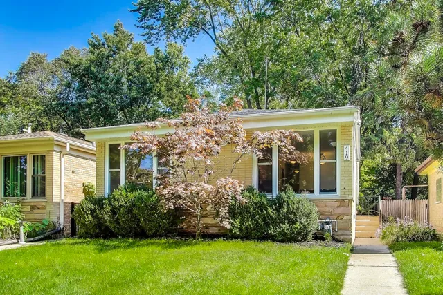 $599,900 | 419 Florence Avenue, Evanston, IL 60202