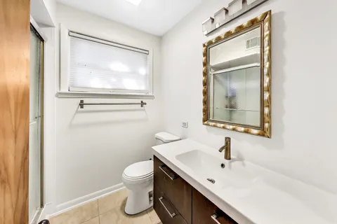 $599,900 | 419 Florence Avenue, Evanston, IL 60202