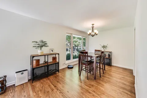 $599,900 | 419 Florence Avenue, Evanston, IL 60202