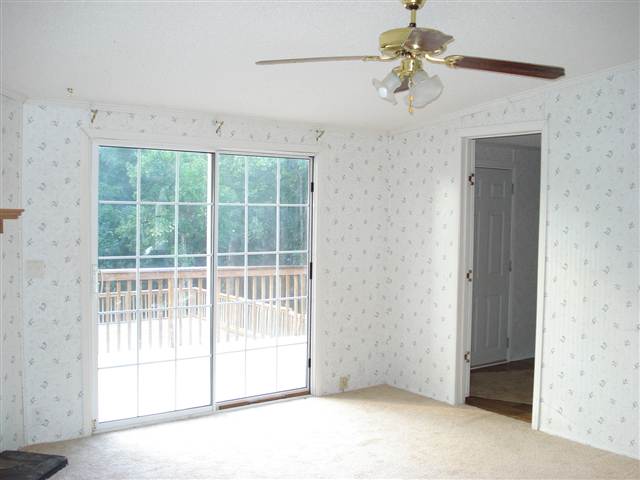 412 Smith Grove Road Easley, SC 29640 - Photo 8 of 23
