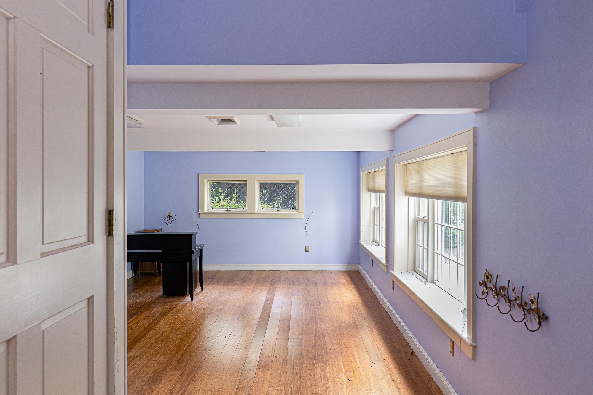 151 Ledge Road Burlington, VT 05401 - Photo 36 of 40 Gallery Image 36